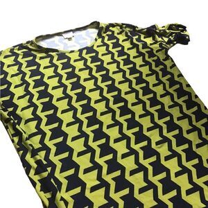 Lularoe size small top like new condition see pics